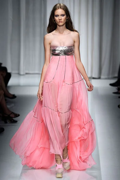 Look 43